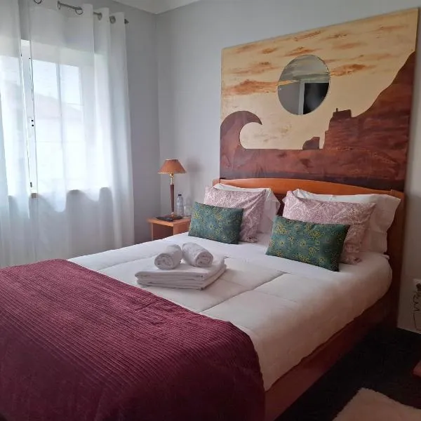 Guesthouse Veríssimo, hotel v destinaci Nazaré