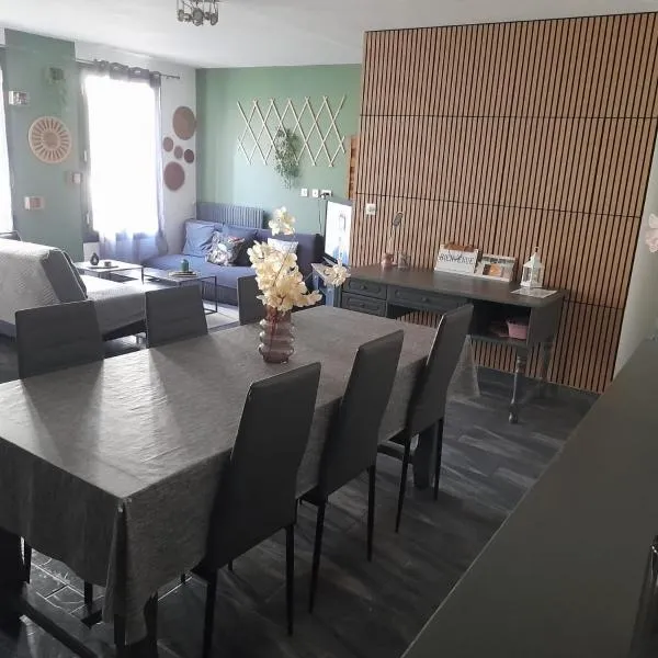 Appartement all in grey – hotel w mieście Agen