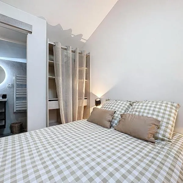 Les Vignes 3 Chambres avec Salle de bain privative, hotel in Anse