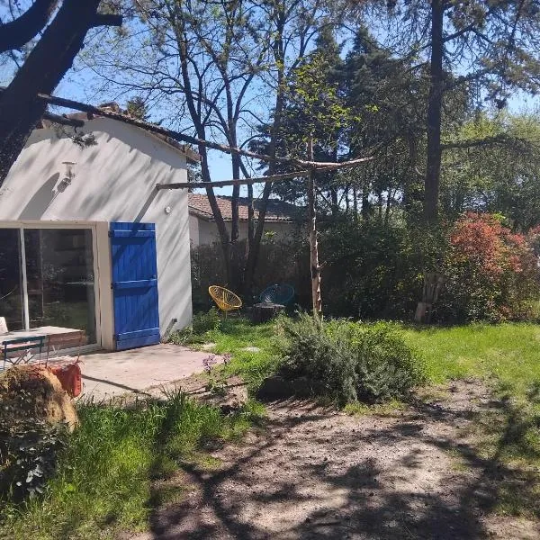 Petit Nid, hotel in Bagard