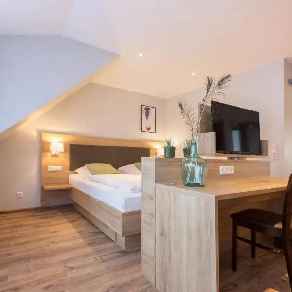 Appartements 'In Vino Veritas', hótel í Haslach im Kinzigtal