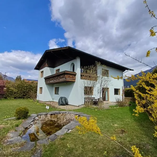 Hochtenn Lodge in Zell am See - Steinbock Lodges, hotel v destinaci Zell am See
