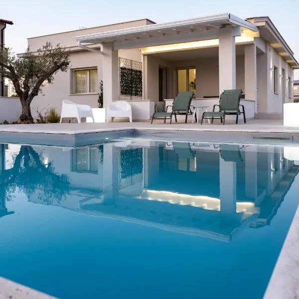 Villa Kora Suites&Pool, hotel v destinácii San Leone