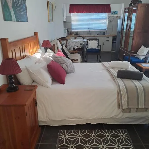 Shalom, hotel in Lambertʼs Bay
