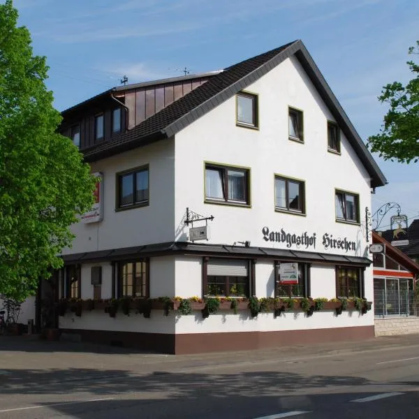 Hotel - Restaurant Hirschen - Werneths Landgasthof beim Europa- Park Rust, hotell i Rheinhausen