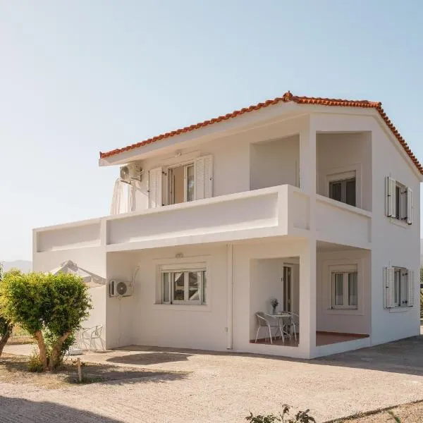 Naftilos Rosmarinus Apartments, hotel en Potokáki