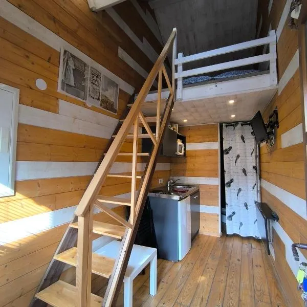 La cabane Insolite, hotel em Beaumont-sur-Oise
