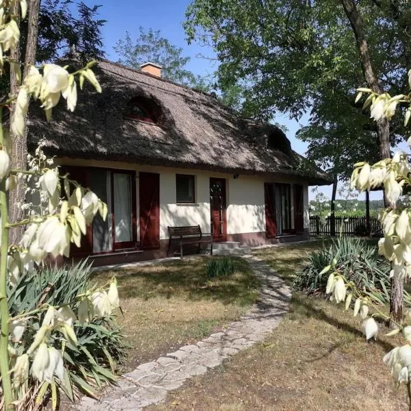 Nádas Tanya 2 maisons en pleine nature et Piscine, hotel v destinaci Orgovány