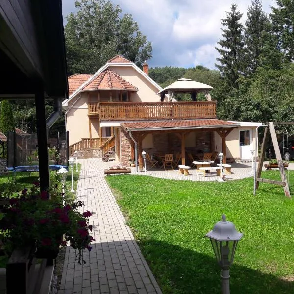Szilvásvárad Camping & Apartman, hotel v destinaci Szilvásvárad