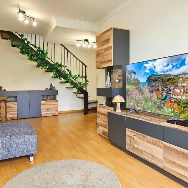 A SELVA T2 in Caniço, hotel v destinácii Caniço