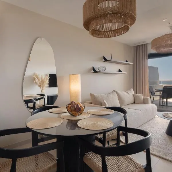 Sunset Cliffs Wellness & Spa by Leo Apartments Benidorm, hotel in Benidorm