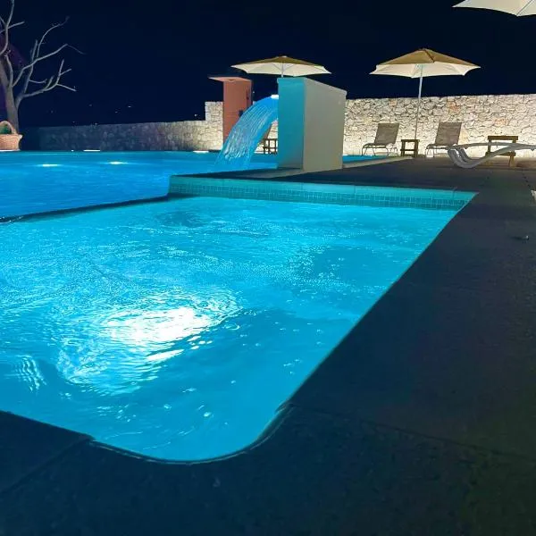 Cosy Cottage with Private Pool - Andrej, hotel v destinaci Danilovgrad