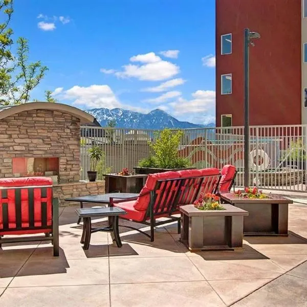 Luxury Condo in the Best Part of Downtown, hotel in Salt Lake City