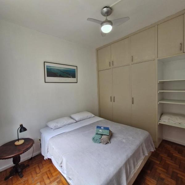 ipanema general osório, 70m2, 2 Quartos com camas queen, 2 Banheiros, cozinha americana, Ar Condicionado, Moderno, Silencioso, Internet 700mbps, TV Smart, portaria 24h e do lado da Praia Ipanema e Metro - Foto 2