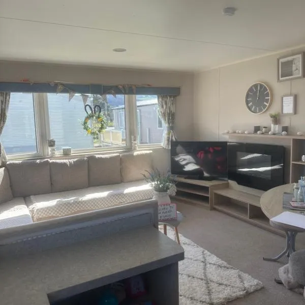 The Aurora van at Presthaven sands holiday park and beach resort in North Wales- 8 berth, hotel v destinaci Prestatyn