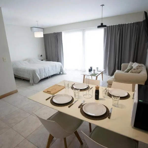 NORDELTA- Departamento con Terraza Privada, Cochera Cubierta, Gym y Piscina, hotel a Benavídez