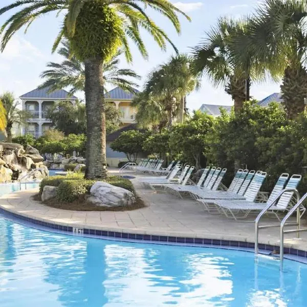 The Bluefin - Luxury Beach Home!, hotel in Destin