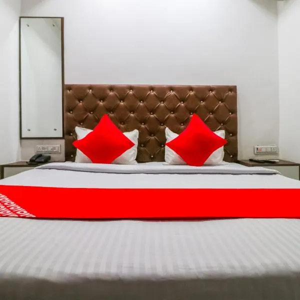 Hotel O SkyCity, hotel in Hisār