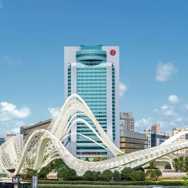 Ramada Plaza Optics Valley Hotel Wuhan (Best of Ramada Worldwide), hotel v destinaci Wu-chan