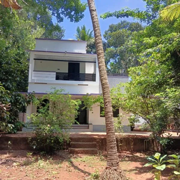 Licence To Chill Homestay Villa, hotel v destinaci Pūvār