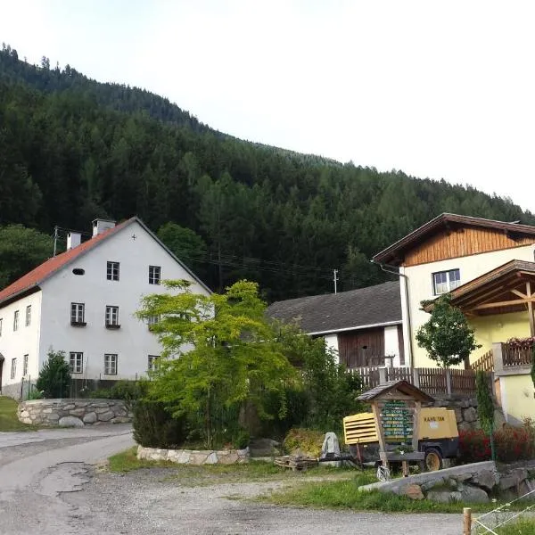 Apartment Tauernzwerg am Bauernhof, hotel v destinaci Ausserfragant