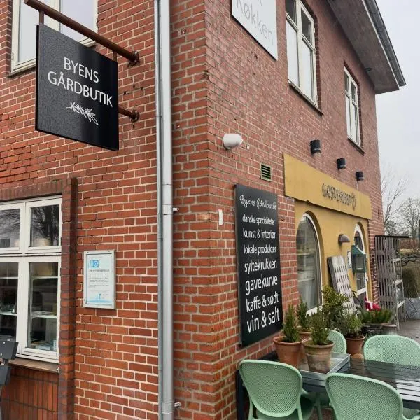 Gæstehusets lejlighed, hotel v destinaci Tarm