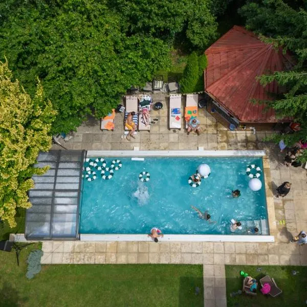 Zaivan Retreat, hotel v destinaci Breaza