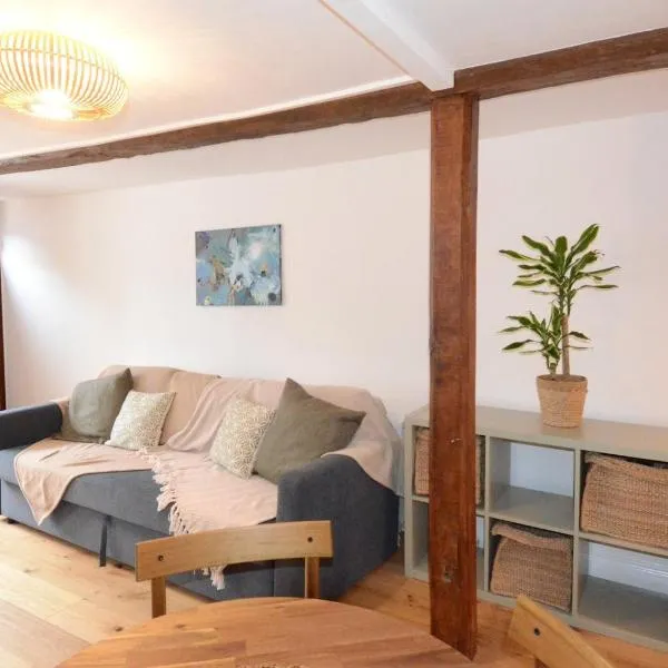 Cosy flat in heart of Woodstock, hotel v destinaci Woodstock