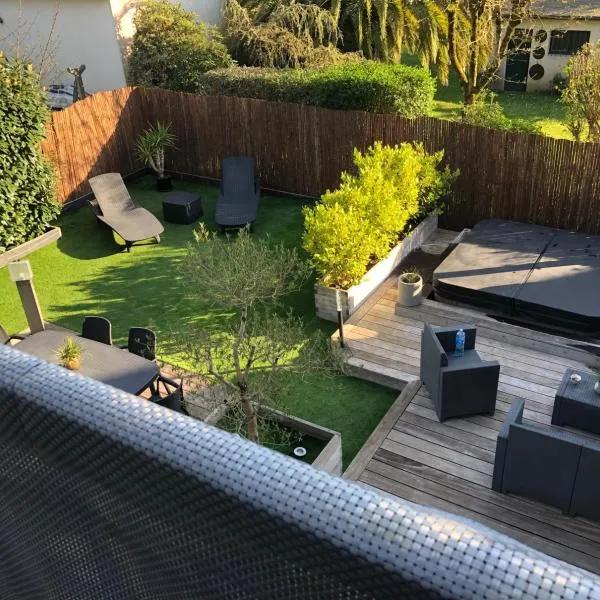 Gîte de charme le Ty zen Breizh ( 4/6 pers ), hotel v destinácii Auray