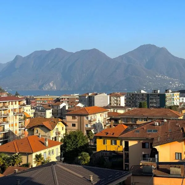 Attico Vista Lago, Relax & Wi-fi, hotel v destinaci Intra