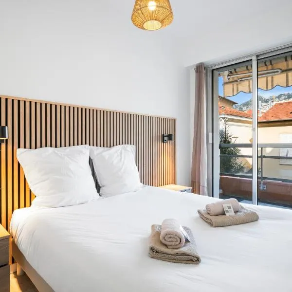 LE CARRE D'OR - tout confort - Hyper Centre- Plage, hotel v Mentonu