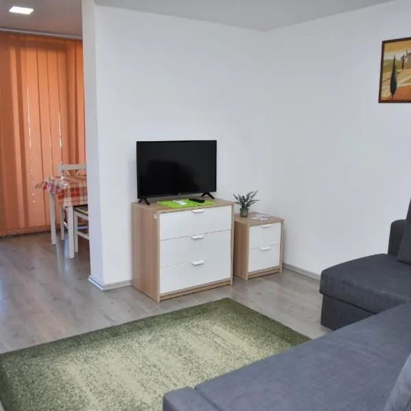 Föveny Apartmanok, hotel v destinácii Balatonfűzfő