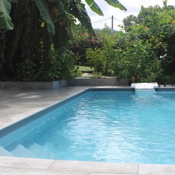 Gitadeshaies Ti Paradis Nature, hotel i Deshaies