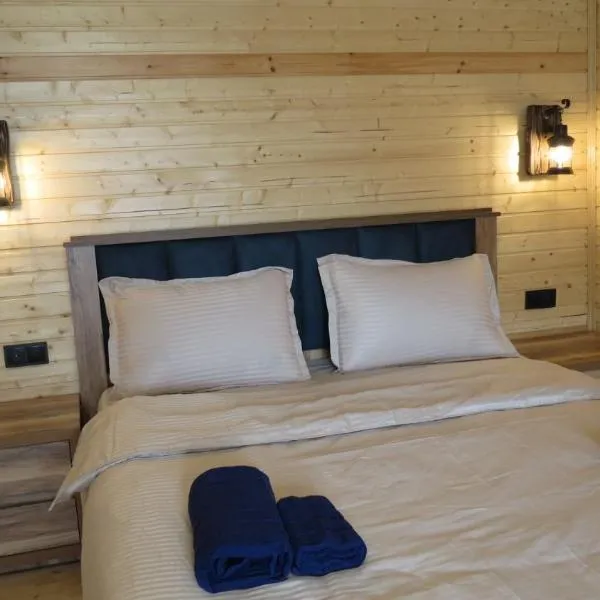 Cottage nikolozi2, hotel Arsha városában 