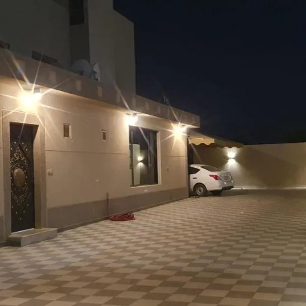 عوالي الصفا للضّيافه, hotel in Buraydah