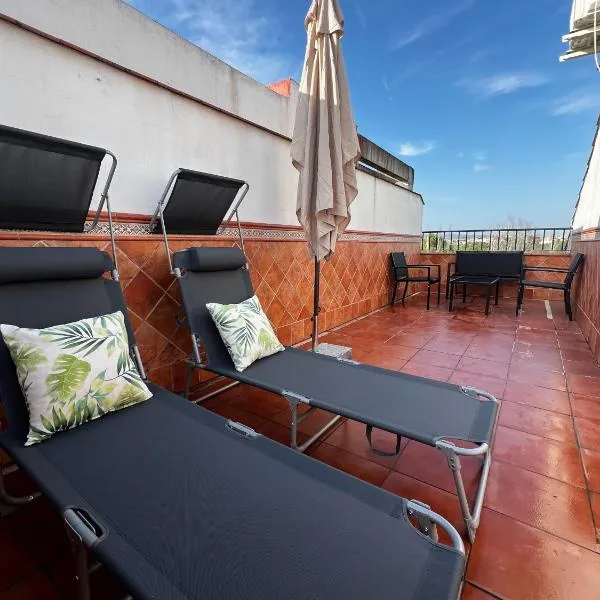 Nueva CASA PRIVADA con PATIO y SOLARIUM, hotel v destinaci Córdoba