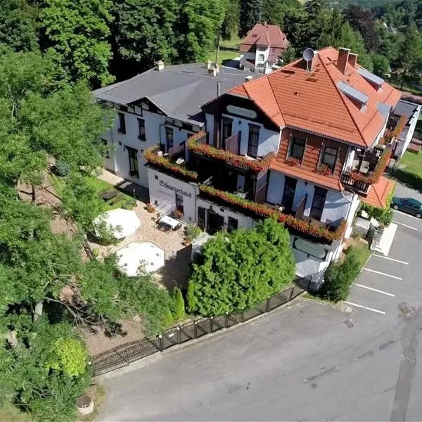 Sowia Dolina - Góry Sowie, hotel v destinaci Pieszyce