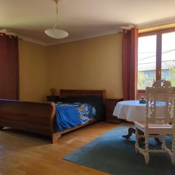 Les Roises, hotel em Montigny-devant-Sassey