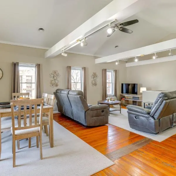 Walk to Dtwn: Seneca Falls Apt w/ Fire Pit!, hotel di Seneca Falls