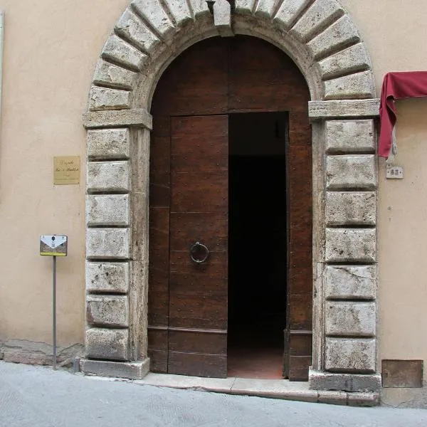 B&B L'Agnolo Di Caroti Cinzia, ξενοδοχείο στο Μοντεπουλτσιάνο