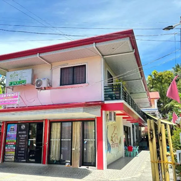La Fela Pension House, hotel v destinaci Oslob