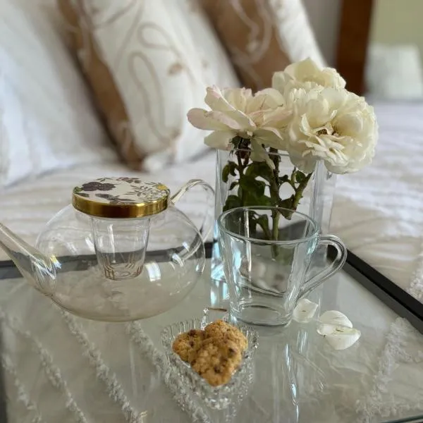 Boutique Coastal Retreat for Couples or Singles, hotel v destinaci Quinns Rocks