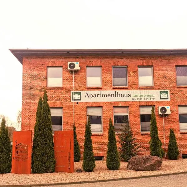 Unterwegs ins Apartmenthaus ehemalige Apartmenthaus Unterwegs, hotel v Rostocku