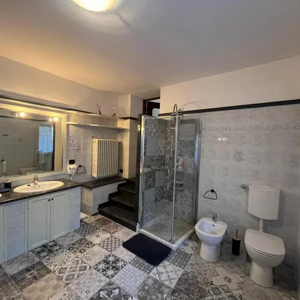 Henson appartamento, hotel v destinaci Tortona
