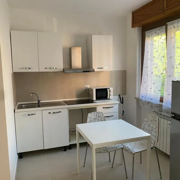 Residence Erminia, hotel v destinaci Novara