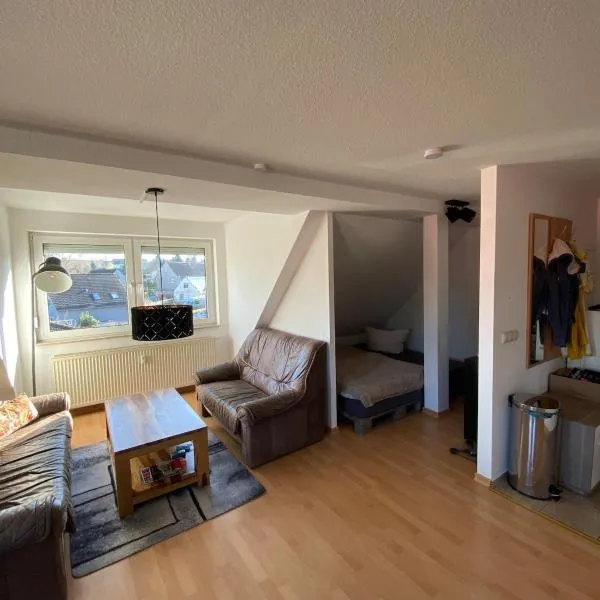 Cozy studio apartment, hotel v destinaci Hohenmölsen