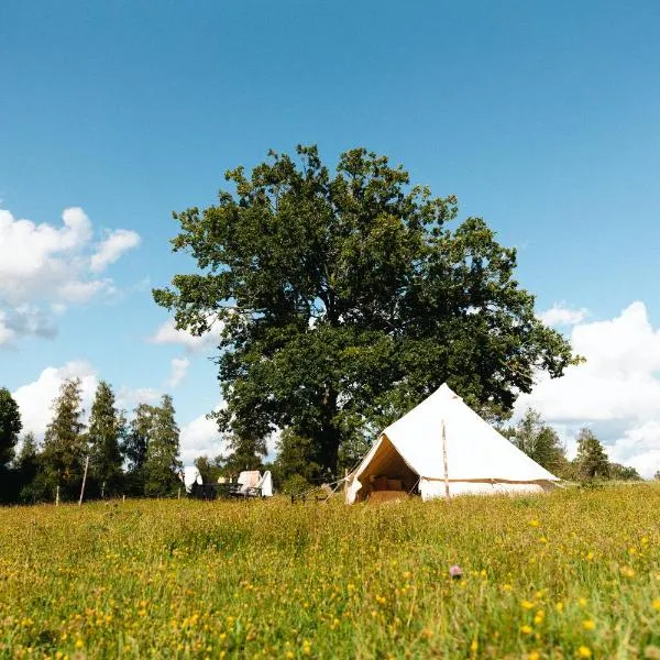 Glamping in Småland, hotel v destinaci Eksjö
