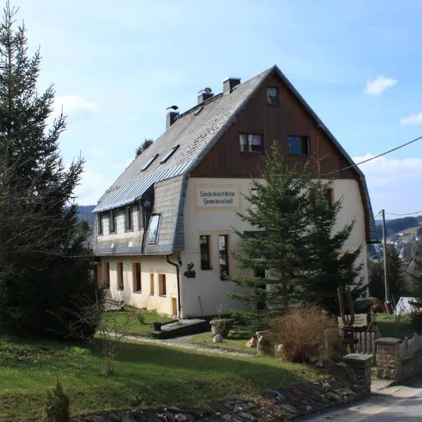 Ferienwohnung Gläser – hotel w mieście Pobershau