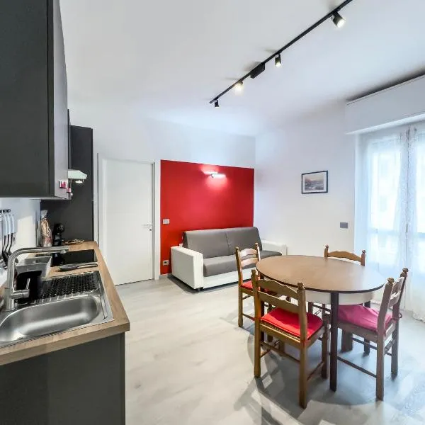 Corso Dante's Paradise Blue - Exclusive Apartment in Alassio, hotell i Alassio