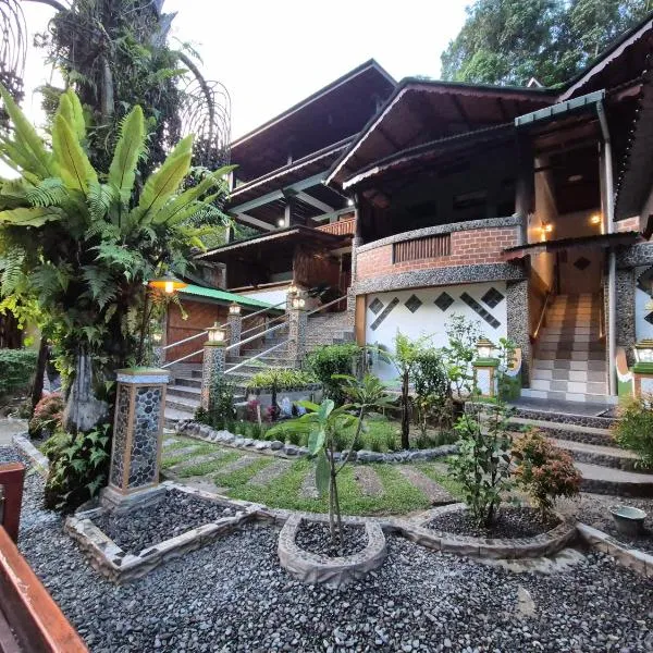 Sam's Bungalows And Treks, hotel a Bukit Lawang